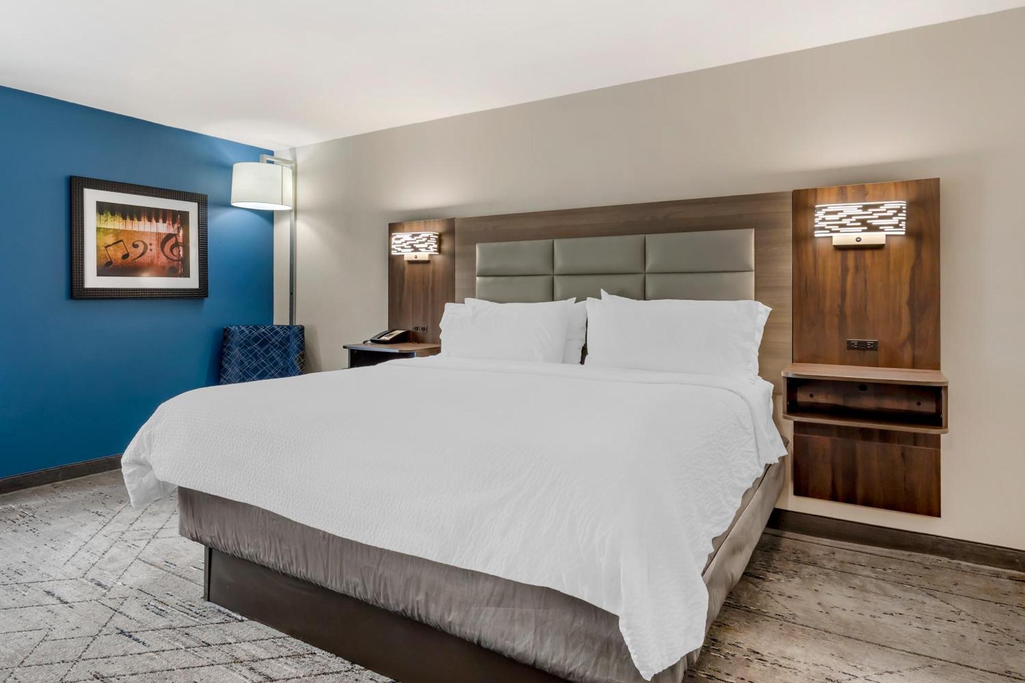 Express & Southeast - Antioch By Ihg Hotel 3*