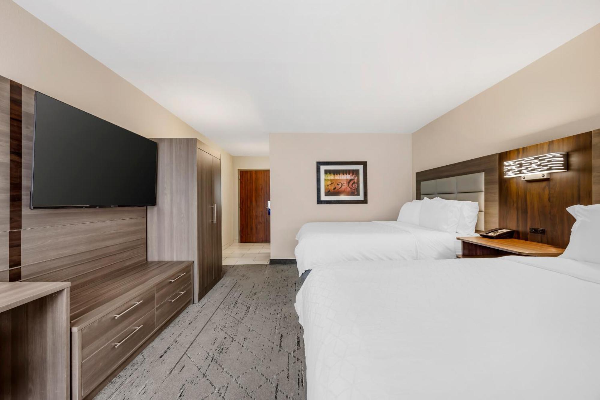Express & Southeast - Antioch By Ihg 3*